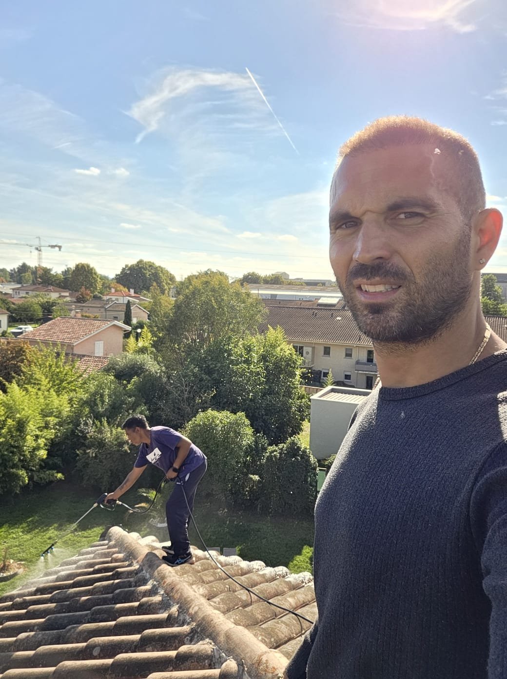 Jérôme, de RAFFCLEAN, entreprise de nettoyage à domicile basée à Gragnague