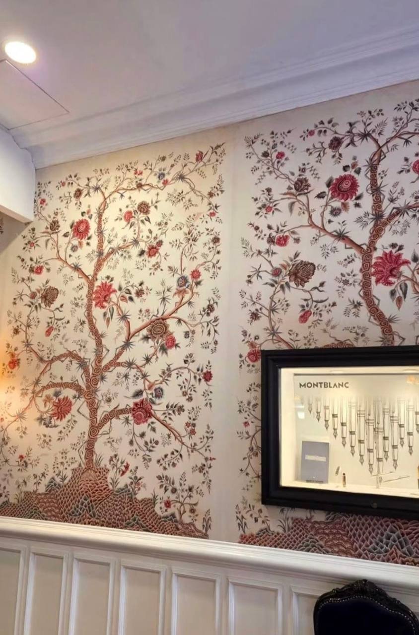 Nettoyage au pinceau d’une toile de Jouy, étape 3